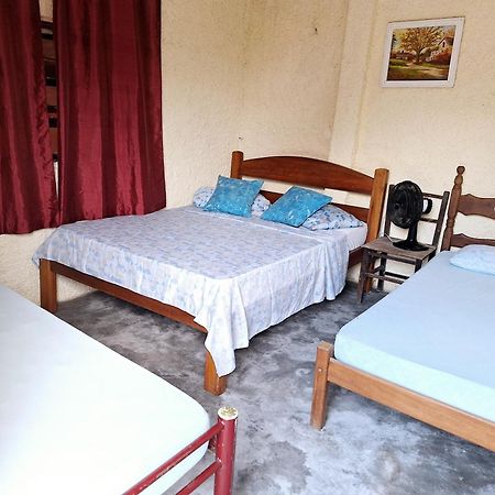 Hostel Canto Da Praia Sao Sebastiao - Proximo Ao Enrocamento Caraguatatuba Zewnętrze zdjęcie